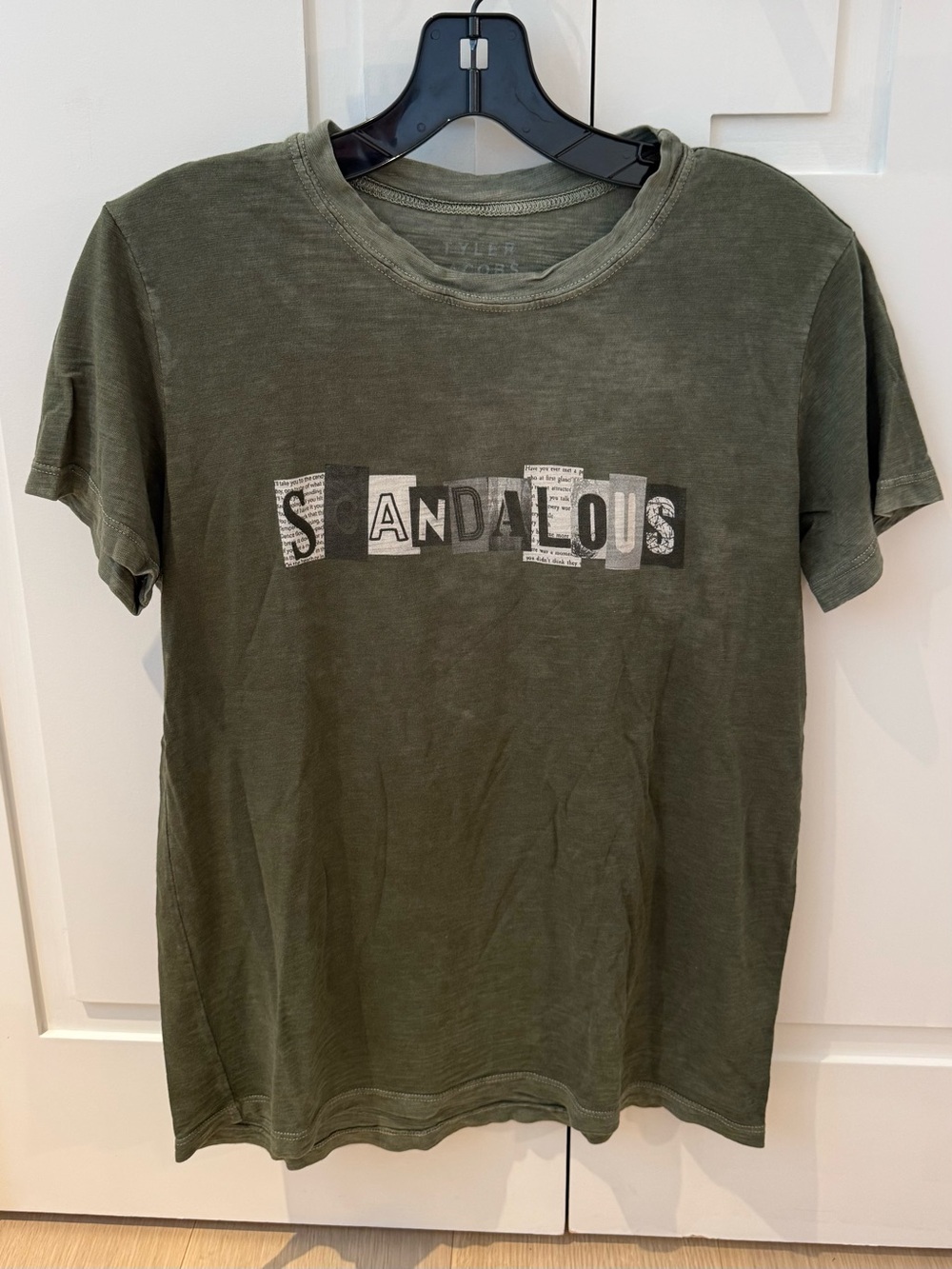 Women’s Graphic Tee - Green